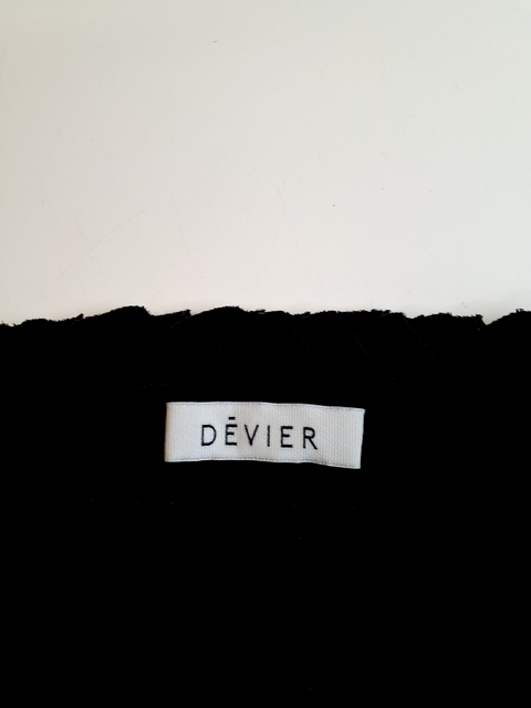Devier Bukser (B122)